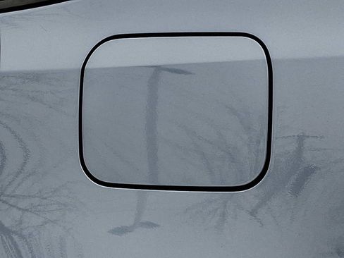 Certified 2023 Toyota Corolla LE image 33