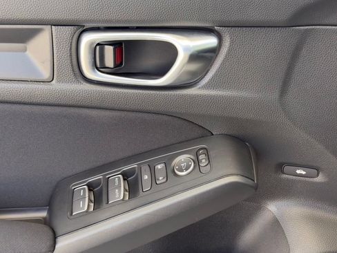 Used 2024 Honda Civic Sport image 29