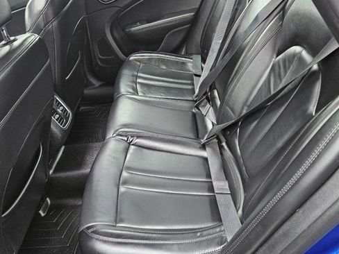 Used 2015 Chrysler 200 C w/ Navigation & Sound Group I image 17