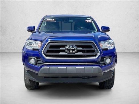 Used 2022 Toyota Tacoma SR5 w/ Technology Package RWD image 3