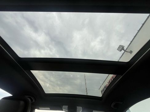 Used 2014 Mercedes-Benz E 350 Coupe image 25