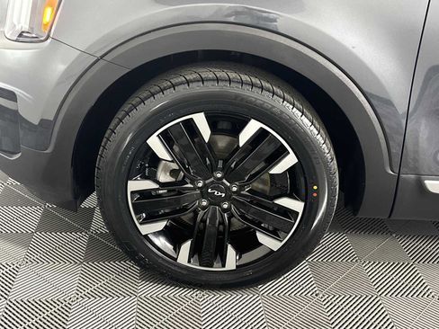 Used 2023 Kia Telluride SX Prestige AWD/4WD image 12