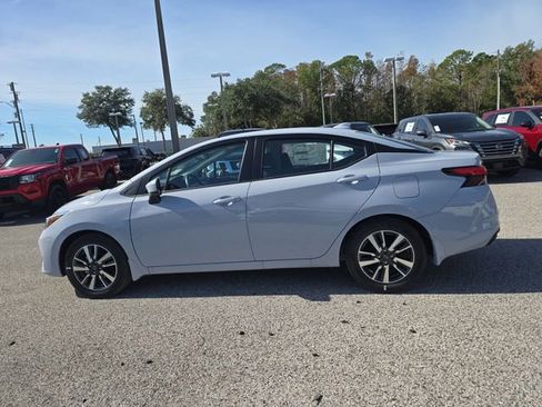 New 2025 Nissan Versa SV w/ Trunk Package FWD image 5