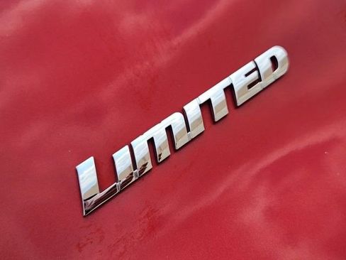 Used 2020 Toyota 4Runner Limited AWD/4WD image 11