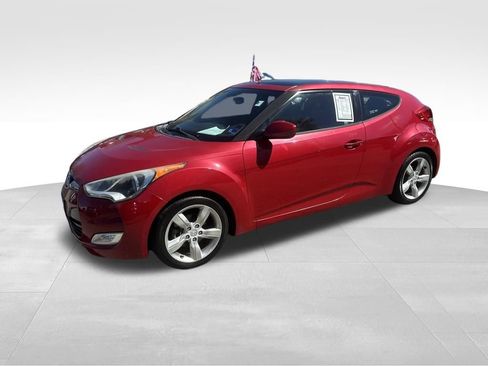 Used 2014 Hyundai Veloster w/ Style Package 02 image 3