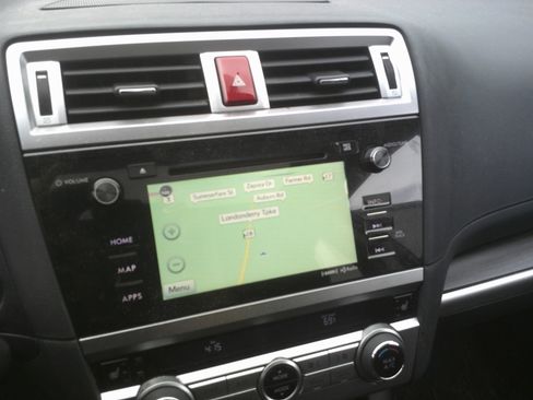 Used 2015 Subaru Legacy 2.5i Limited image 17