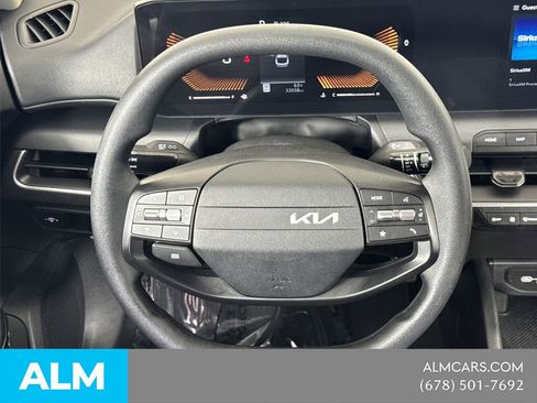 Used 2025 Kia K4 FWD image 27