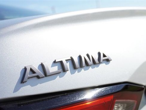 Used 2023 Nissan Altima 2.5 SL image 13