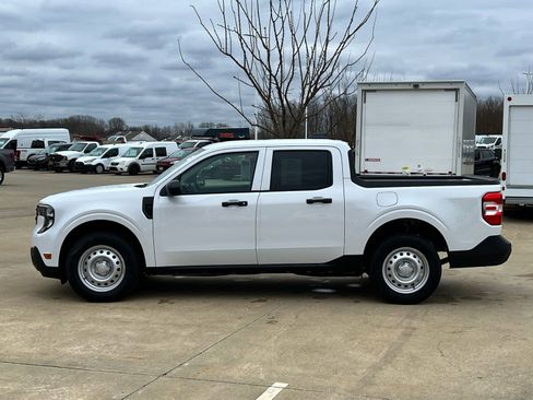 New 2026 Ford Maverick XL image 2