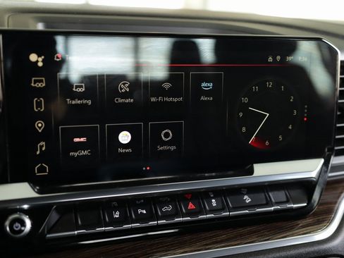 Used 2024 GMC Sierra 2500 SLE w/ SLE Value Package; image 15