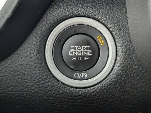 Used 2020 RAM 1500 Big Horn AWD/4WD image 26