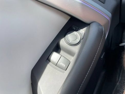 Used 2023 Chevrolet Camaro SS RWD image 11