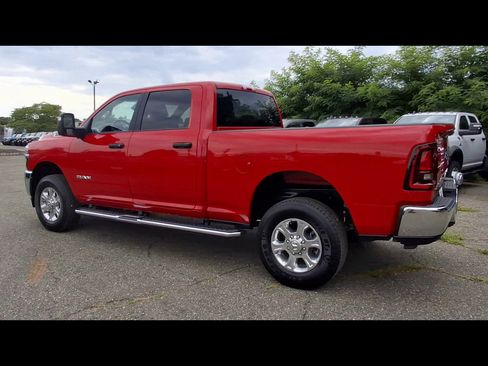 Certified 2026 RAM 2500 Big Horn AWD/4WD image 6