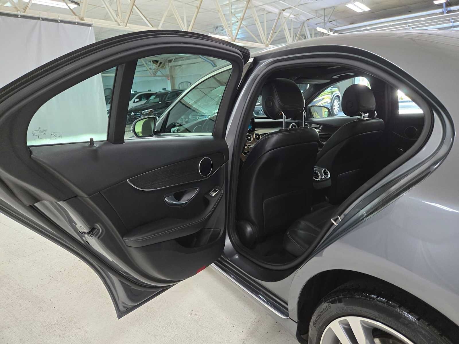 Certified 2019 Mercedes-Benz C 300 4MATIC Sedan image 15