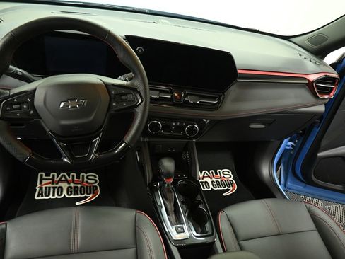 Used 2024 Chevrolet TrailBlazer RS w/ Convenience Package image 5