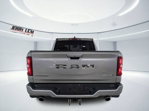 Used 2025 RAM 1500 Laramie w/ Sport Appearance Package AWD/4WD image 4