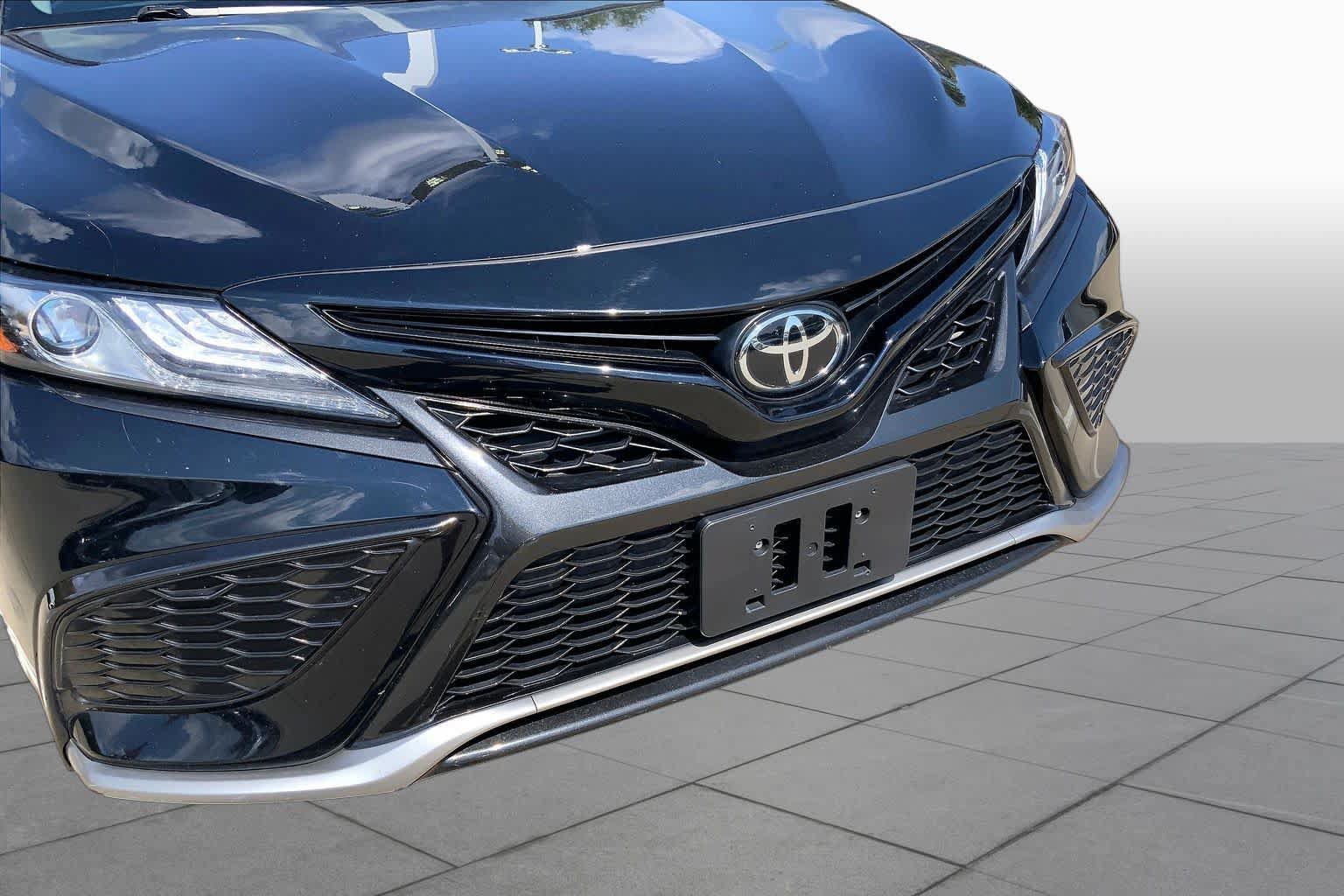 Used 2024 Toyota Camry XSE FWD image 31