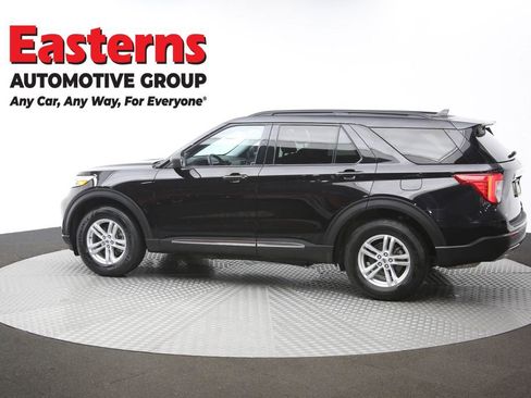 Used 2023 Ford Explorer XLT w/ Equipment Group 202A AWD/4WD image 61