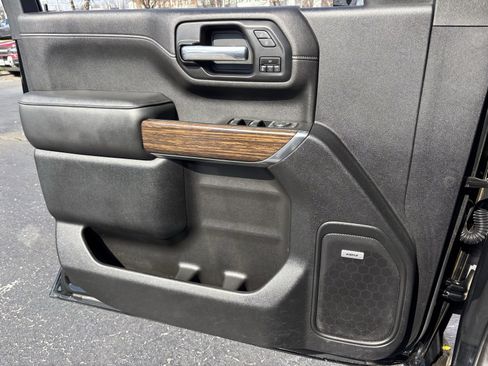 Used 2021 Chevrolet Silverado 3500 High Country image 18