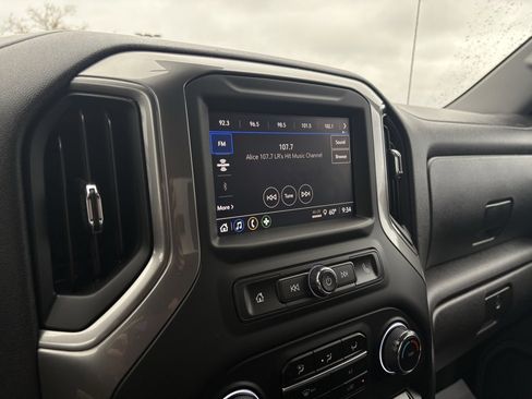 Used 2024 Chevrolet Silverado 1500 Custom Trail Boss image 16