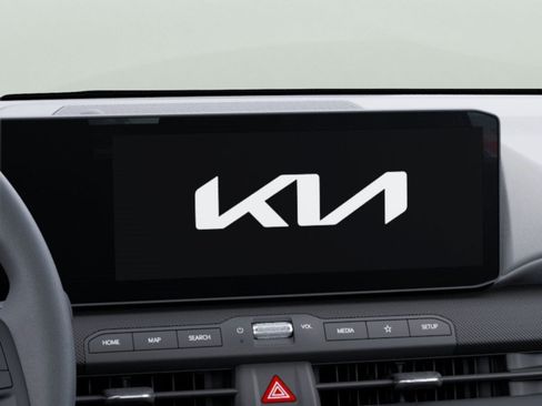 New 2026 Kia K4 FWD image 15