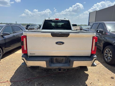 Used 2025 Ford F350 XLT w/ 360-Degree Camera Package AWD/4WD image 5