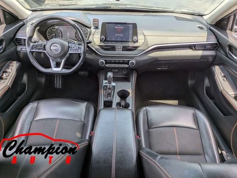 Used 2020 Nissan Altima 2.5 SR FWD image 17