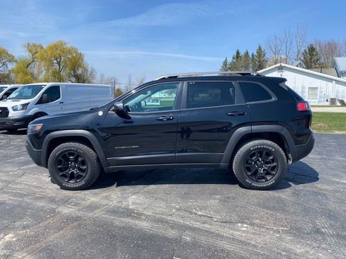 Used 2019 Jeep Cherokee Trailhawk AWD/4WD image 11