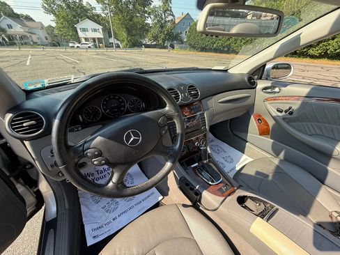 Used 2006 Mercedes-Benz CLK 350 Cabriolet image 13
