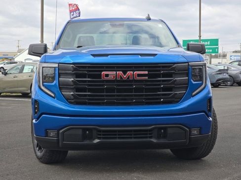 Used 2024 GMC Sierra 1500 Elevation AWD/4WD image 8