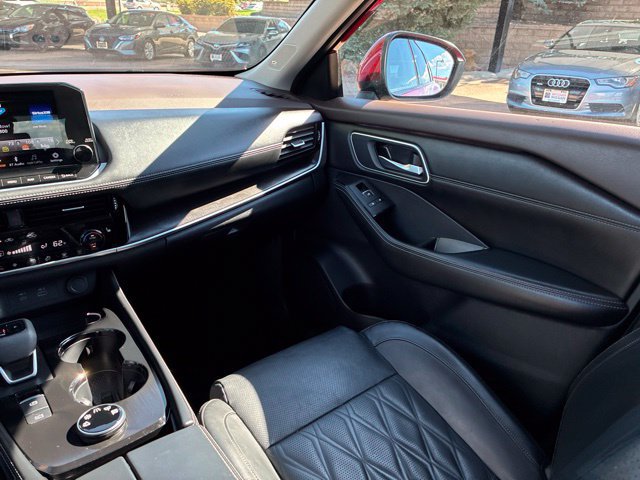 Certified 2023 Nissan Rogue Platinum w/ Platinum Premium Package AWD/4WD image 28