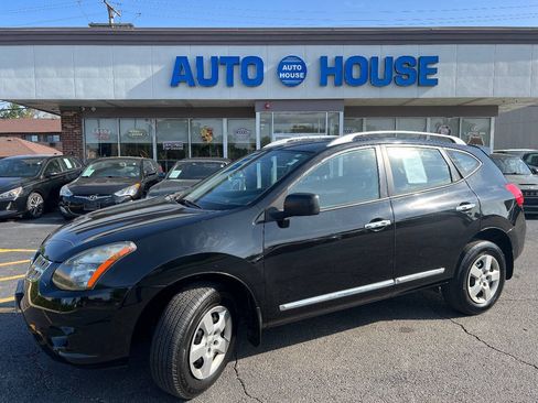 Used 2014 Nissan Rogue S w/ Convenience Package FWD image 1