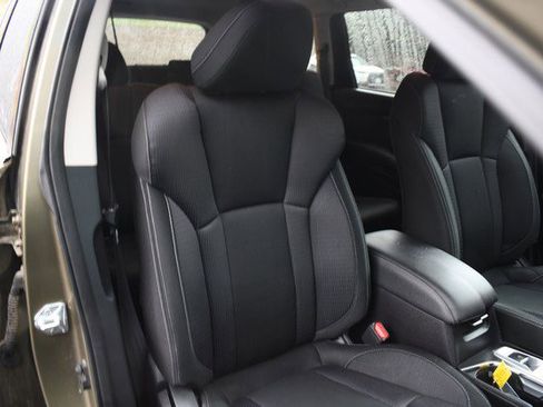 Used 2023 Subaru Ascent Premium w/ Convenience Package AWD/4WD image 26