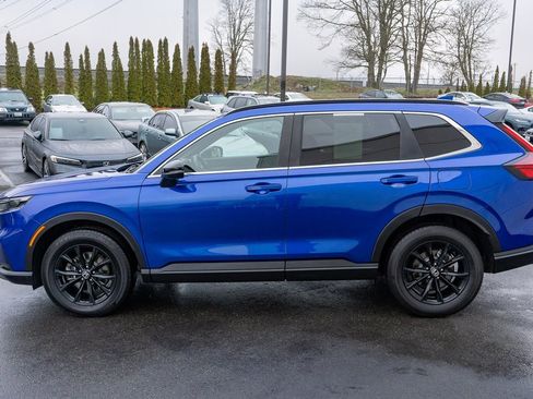 Certified 2025 Honda CR-V Sport image 8