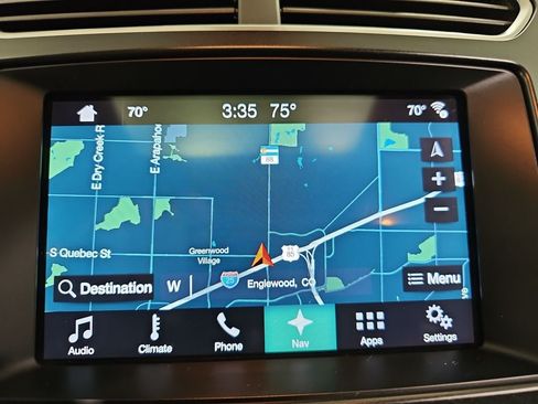 Used 2017 Ford Explorer Platinum AWD/4WD image 25