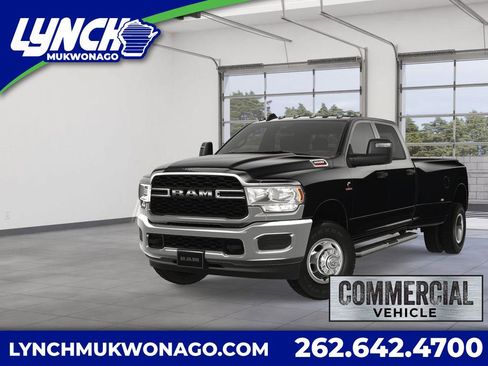 New 2024 RAM 3500 Tradesman w/ Chrome Appearance Group image 1