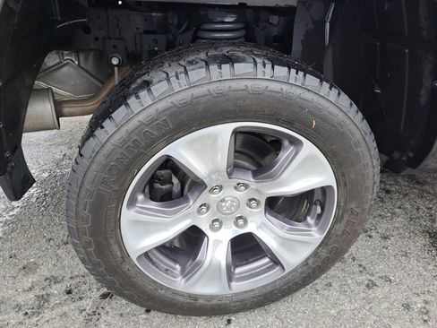 Used 2020 RAM 1500 Laramie image 21