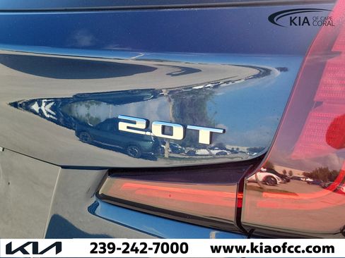 Used 2019 Cadillac XT4 Premium Luxury FWD image 10