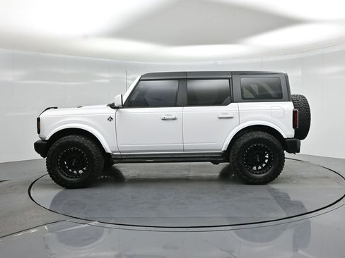 Used 2021 Ford Bronco Outer Banks AWD/4WD image 24