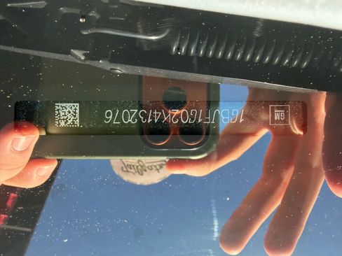 Used 2019 Chevrolet Bolt LT image 22