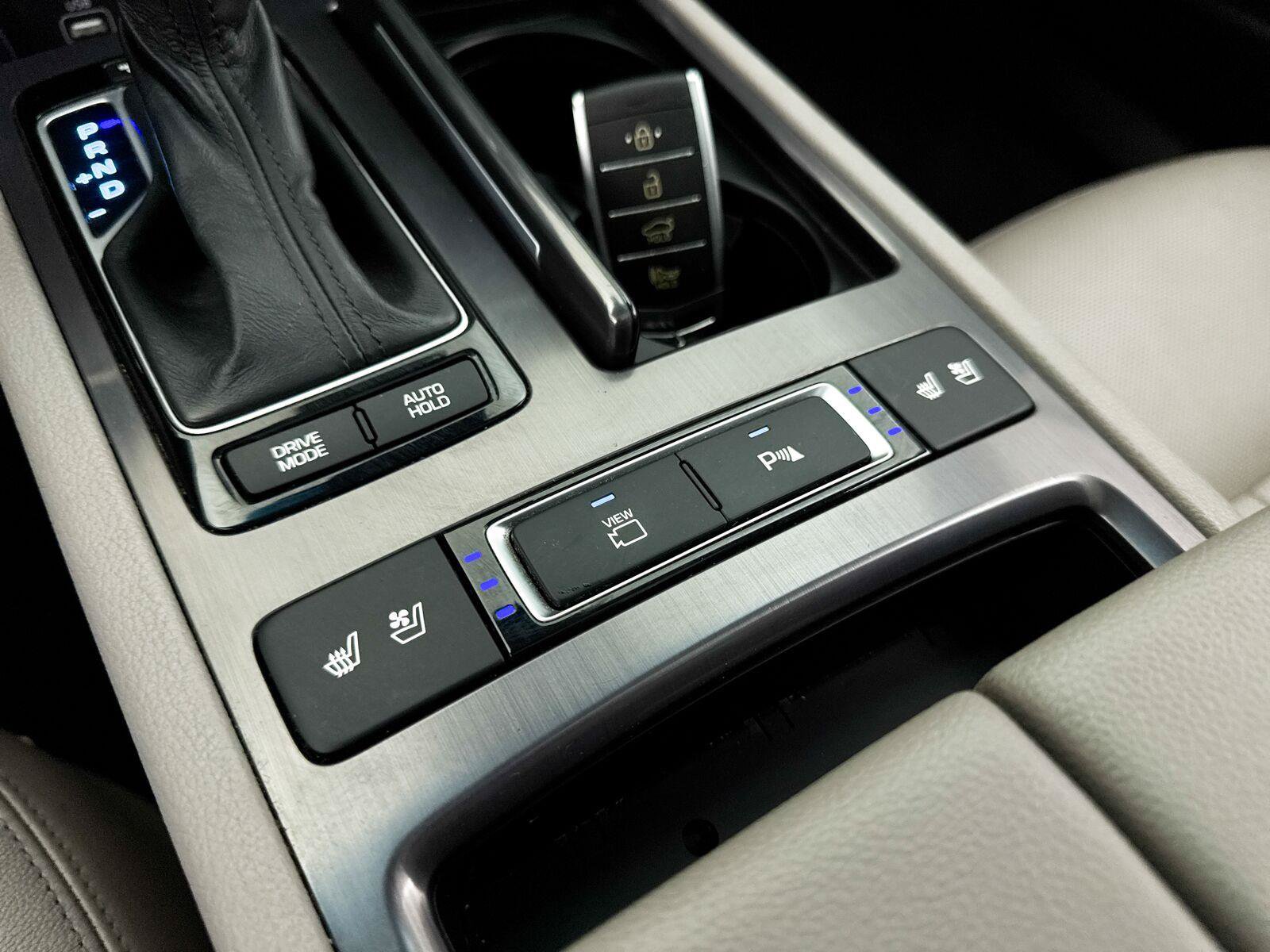 Used 2019 Genesis G80 3.8 w/ Sport Package 02 RWD image 11