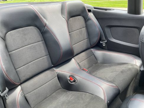 Used 2021 Ford Mustang GT Premium w/ Equipment Group 401A RWD image 31