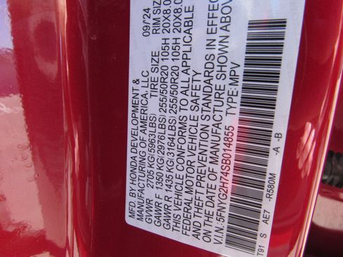 Used 2025 Honda Pilot Touring image 32