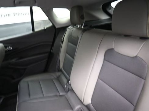 Used 2024 Chevrolet Trax ACTIV image 20