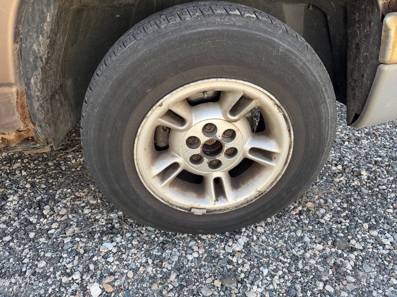 Used 2000 Dodge Dakota 2WD Club Cab image 13