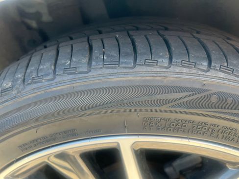 Used 2023 Toyota Camry SE image 6