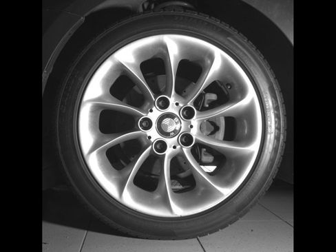 Used 2005 BMW Z4 2.5i image 9