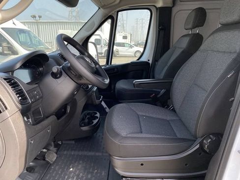 New 2024 RAM ProMaster 3500 w/ Premium Convenience Group FWD image 14