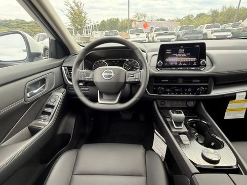 New 2026 Nissan Rogue SV w/ SV Premium Package image 22