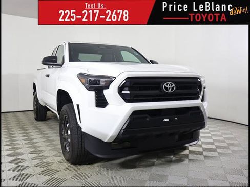 Certified 2025 Toyota Tacoma SR image 1